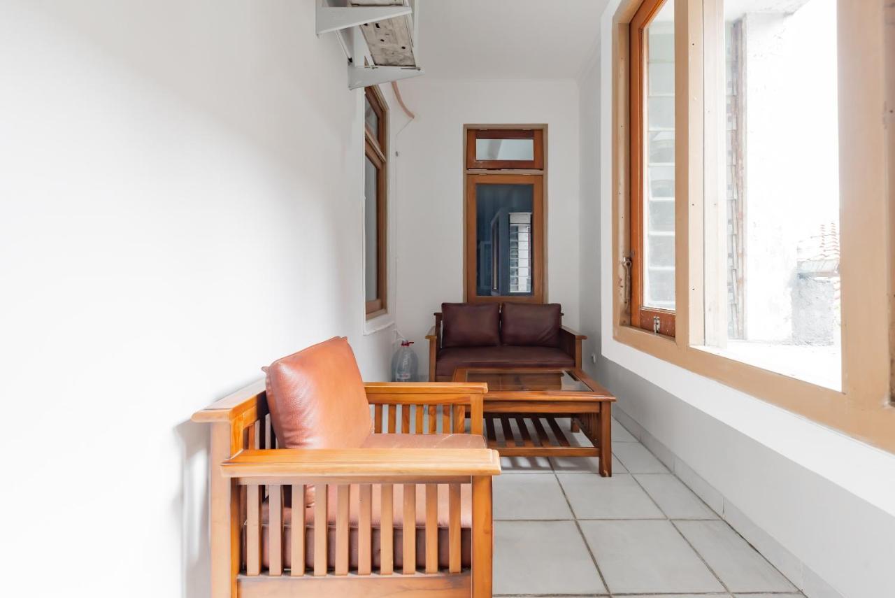 Reddoorz Plus Near Universitas Maranatha Bandung 2 Bagian luar foto